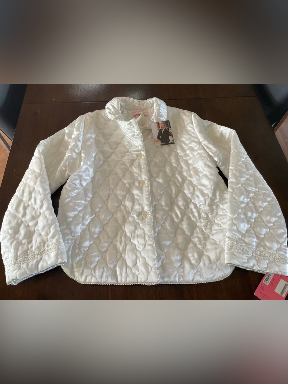 Oscar de la Renta NWT Pink Label VTG White Quilted Button Front Bed Jacket XS
